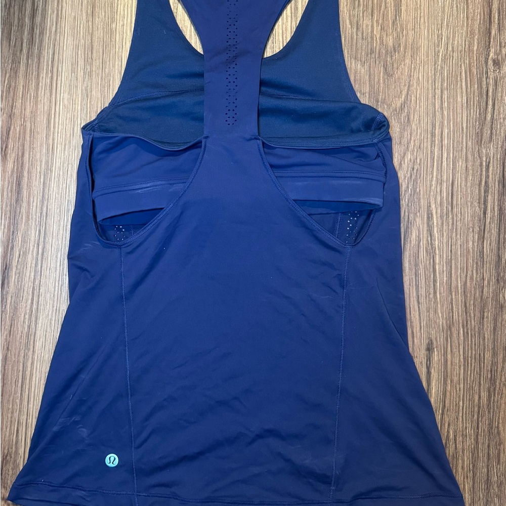Lululemon tank top with built in sports bra